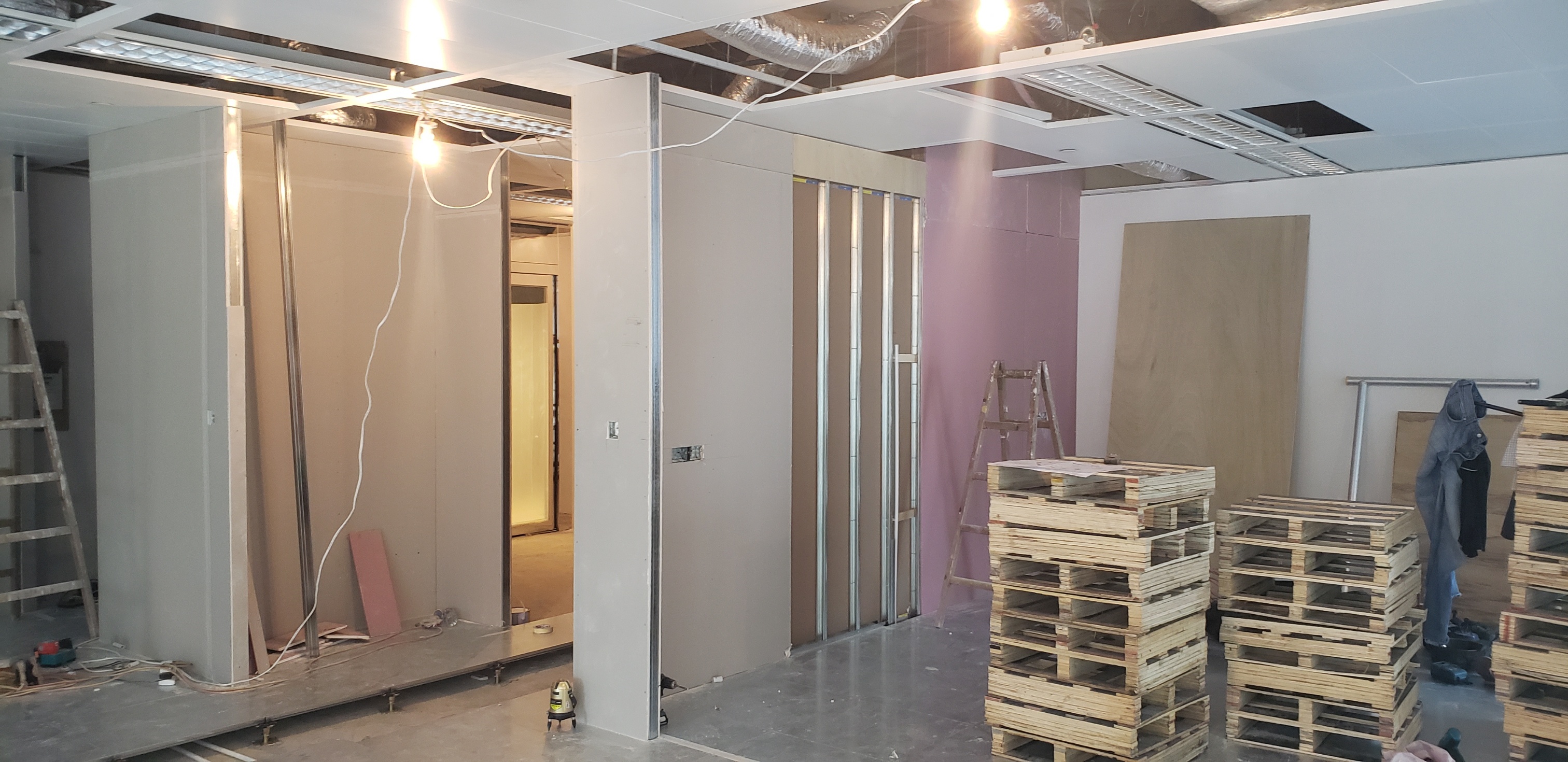Raised Access Floor Installation Devar For Equilend 4